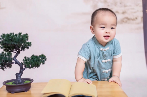 借卵生子咨询怀孕肚子坠坠的感觉